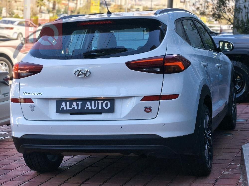 هيونداي توسان